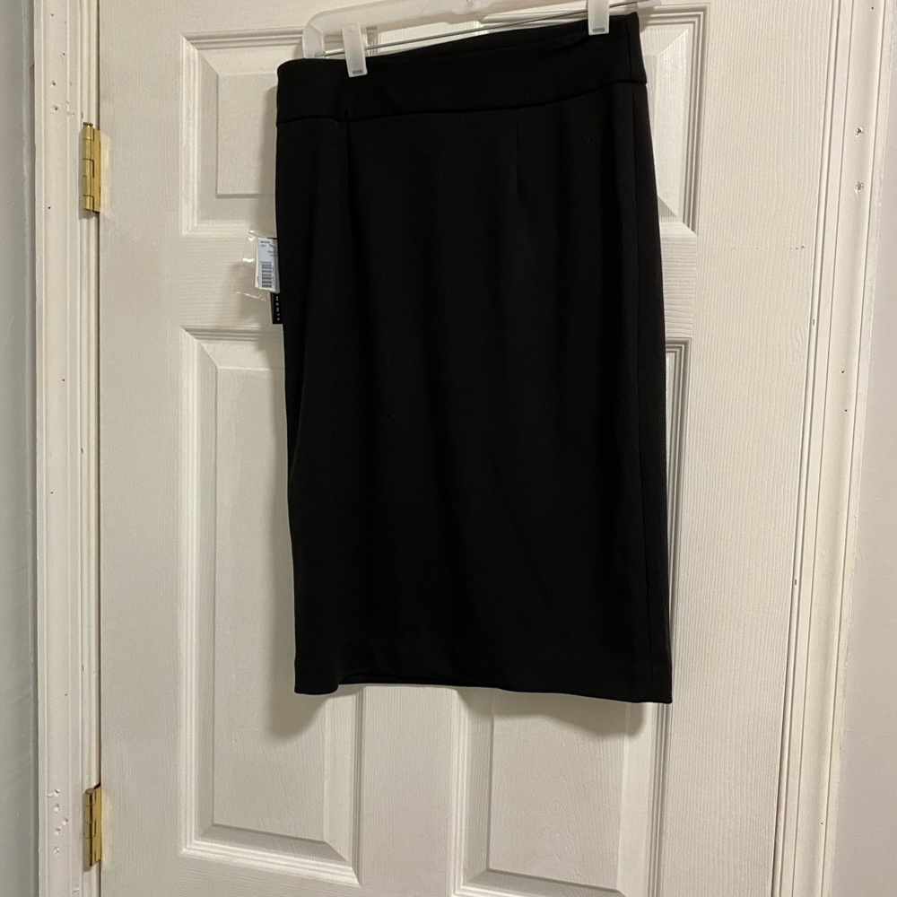 NWT Grace elements Black skirt pencil womens size 4